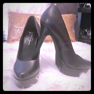 Jessica Simpson platform heels